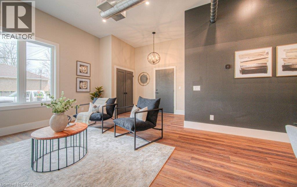 1-1 Bond Street, Cambridge, ON, N1R 4B2 - 19