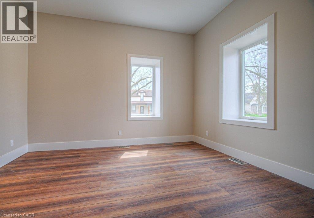 1-1 Bond Street, Cambridge, ON, N1R 4B2 - 16