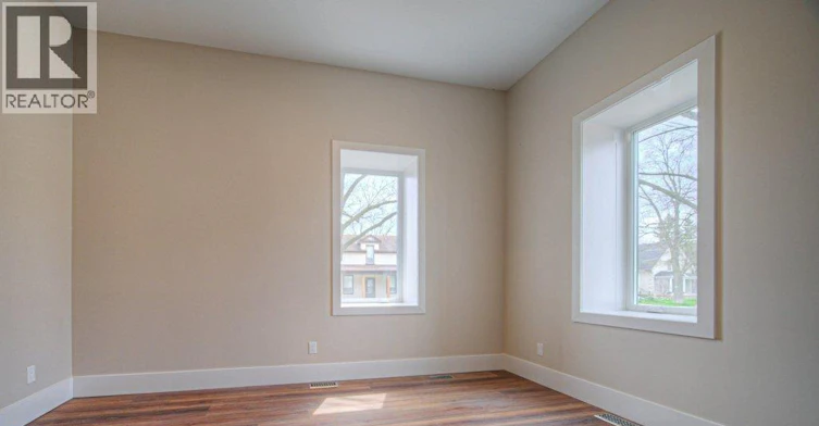 1-1 Bond Street, Cambridge, ON, N1R 4B2 - 16