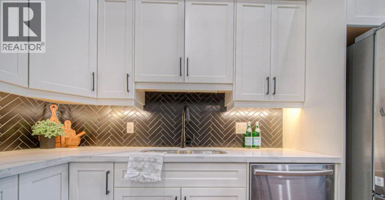 1-1 Bond Street, Cambridge, ON, N1R 4B2 - 3