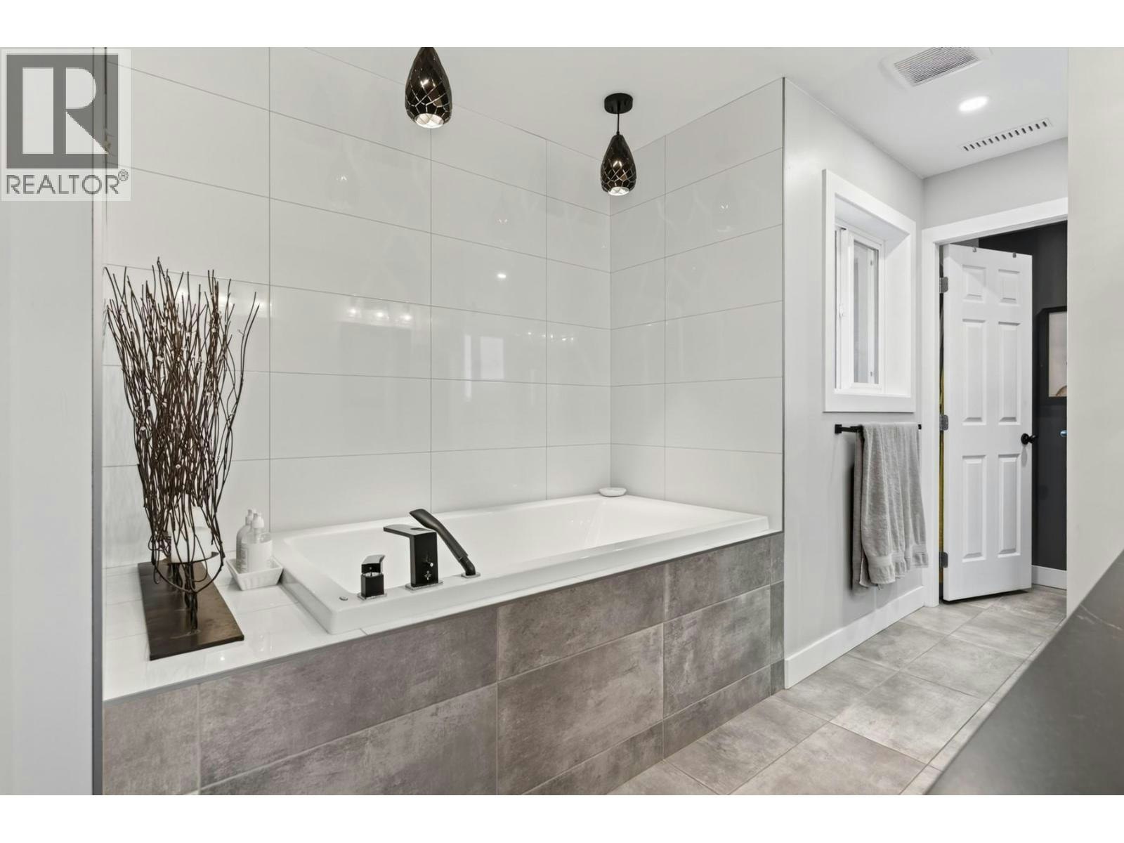 5657 Beaton Road, Kamloops, BC, V1S 2A4 - 18