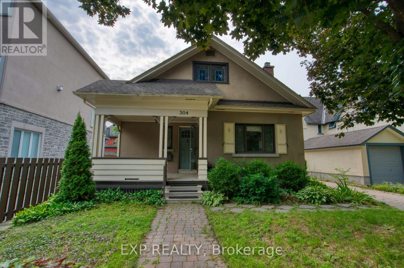 B-304 Stewart Street, Ottawa, ON, K1N 6K6