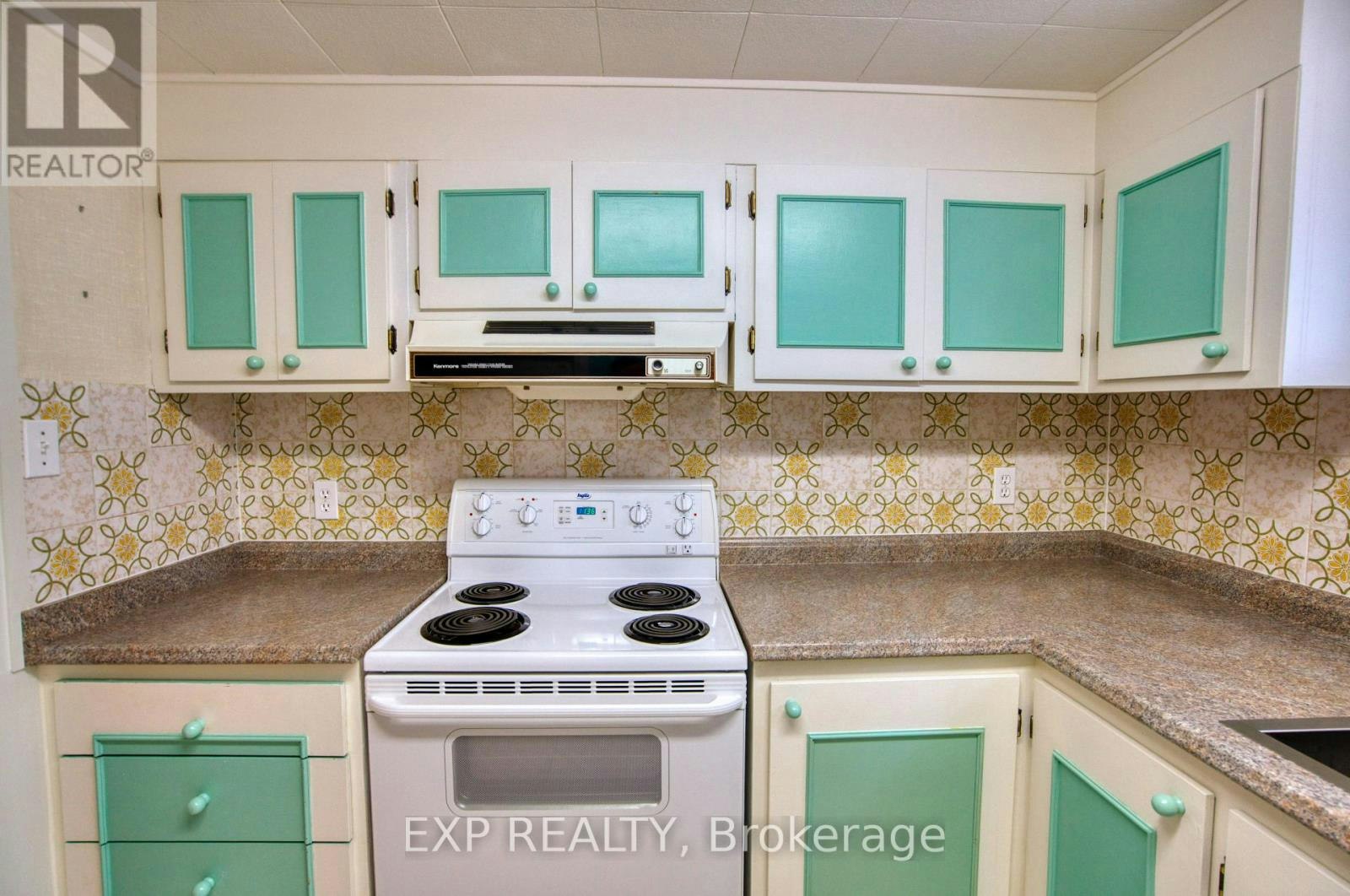 B-304 Stewart Street, Ottawa, ON, K1N 6K6 - 13