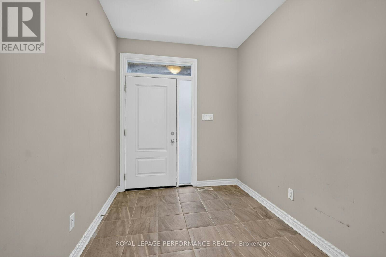 157 Boxcar Crescent, Russell, ON, K4R 0C4 - 4