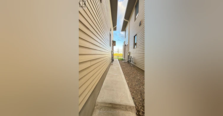 B-159 Rockmelon Street, Ottawa, ON, K1X 0K6 - 4