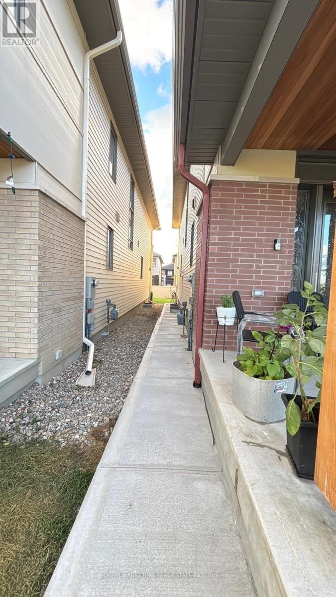 B-159 Rockmelon Street, Ottawa, ON, K1X 0K6 - 3