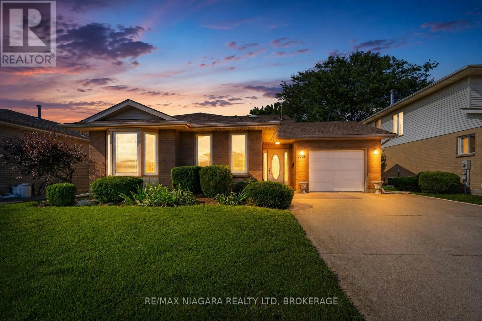 7725 Swan Street, Niagara Falls, ON, L2H 2P7