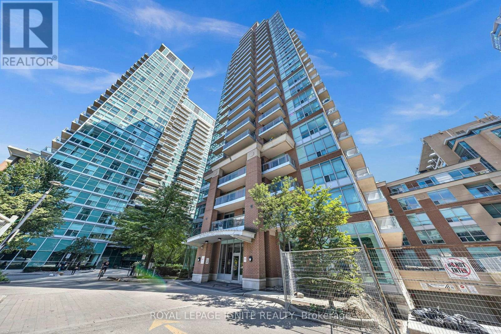 1907-50 Lynn Williams Street, Toronto, ON, M6K 3R9