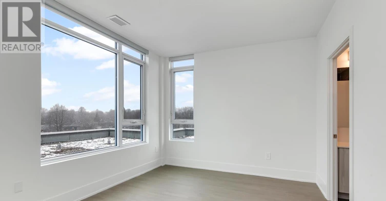 601-495 Logan Avenue, Toronto, ON, M4K 0A5 - 11