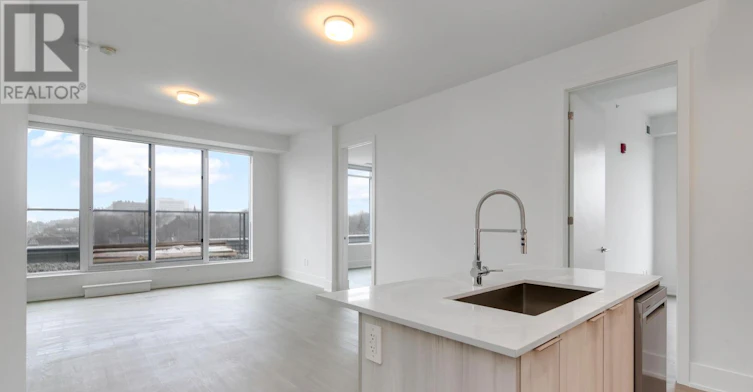 601-495 Logan Avenue, Toronto, ON, M4K 0A5 - 6