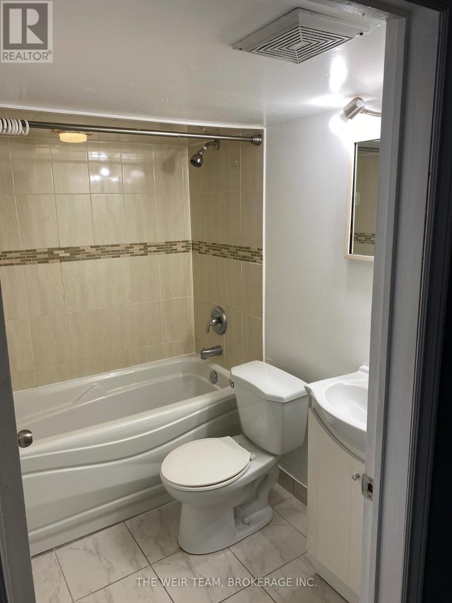 LOWER-61 Rushbrooke Avenue, Toronto, ON, M4M 3A8 - 10