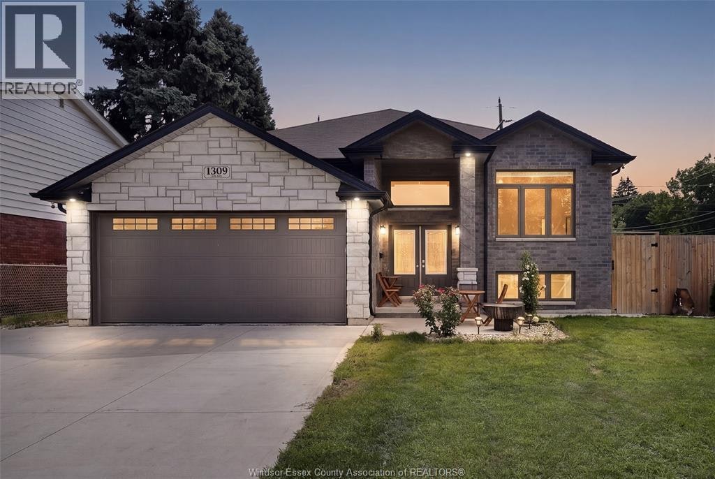 1309 Chappell Avenue, Windsor, ON, N9C 3E1