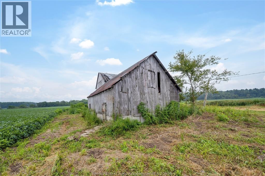 1094 Hale School Road, Dawn-Euphemia, ON, N0P 1K0