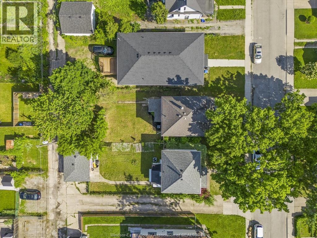371 Curry, Windsor, ON, N9E 2B6 - 37