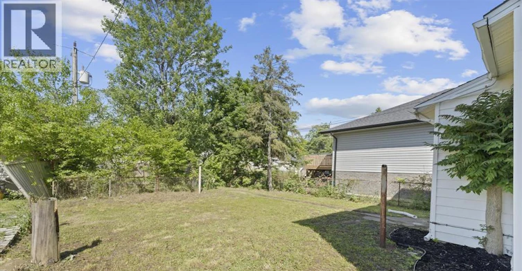 371 Curry, Windsor, ON, N9E 2B6 - 32