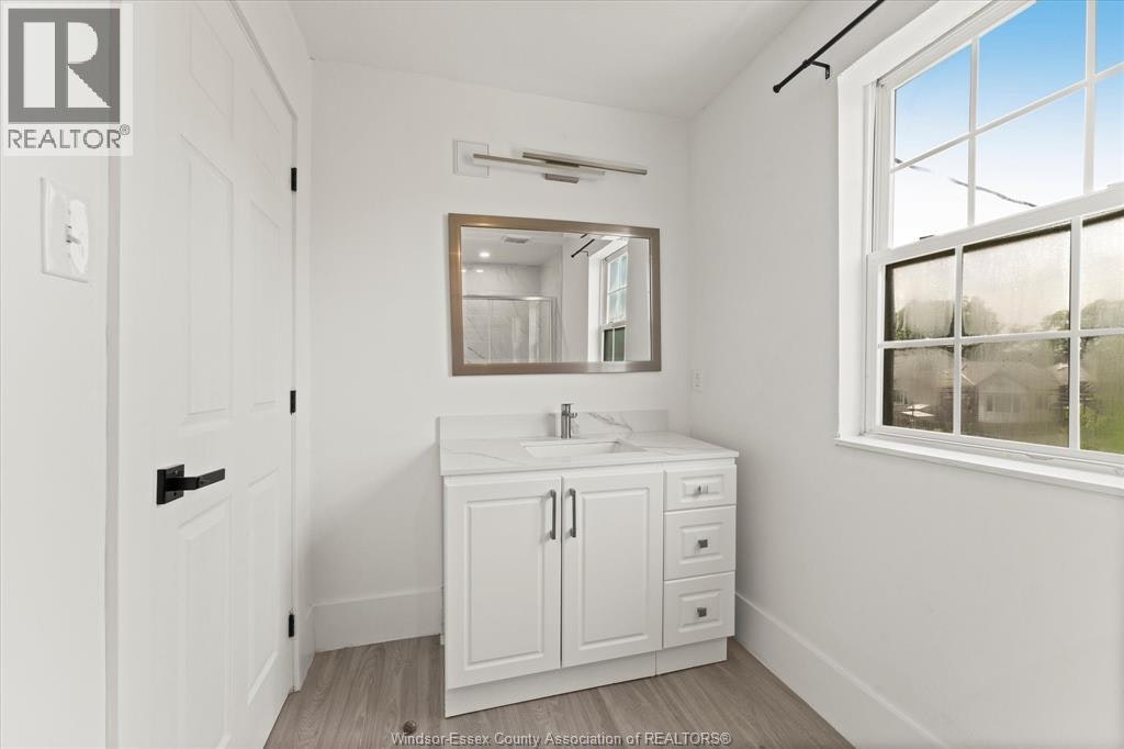 371 Curry, Windsor, ON, N9E 2B6 - 25