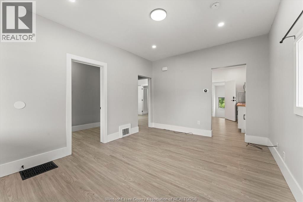 371 Curry, Windsor, ON, N9E 2B6 - 10