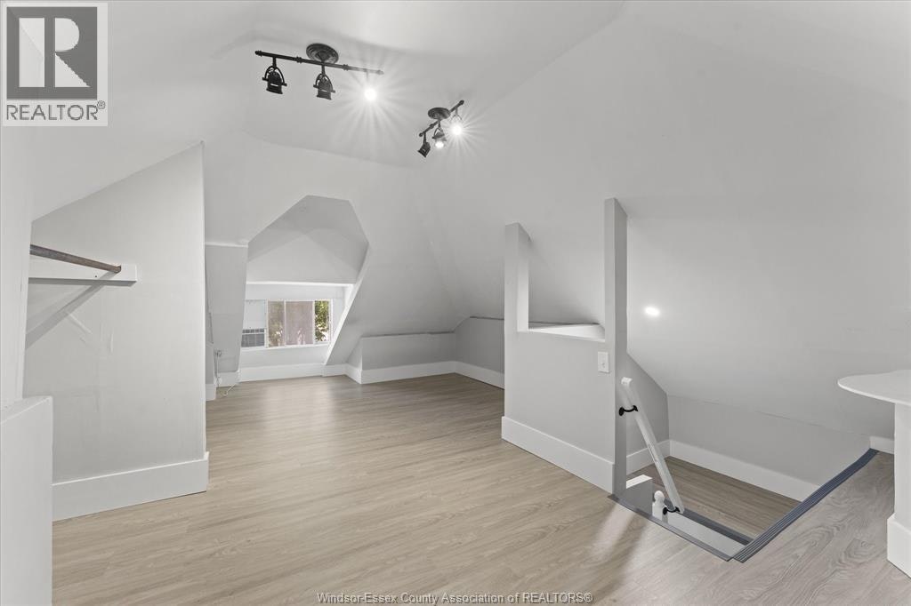 371 Curry, Windsor, ON, N9E 2B6 - 28
