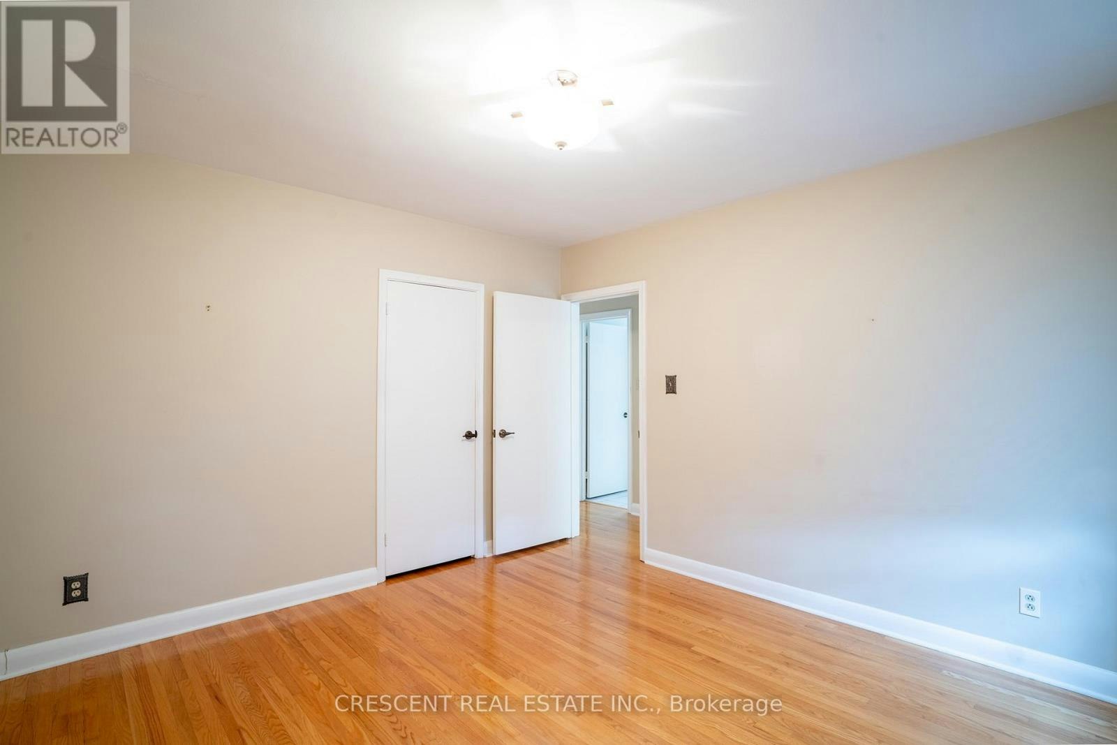 MAIN-14 Claymore Drive, Toronto, ON, M8Z 2R9 - 11