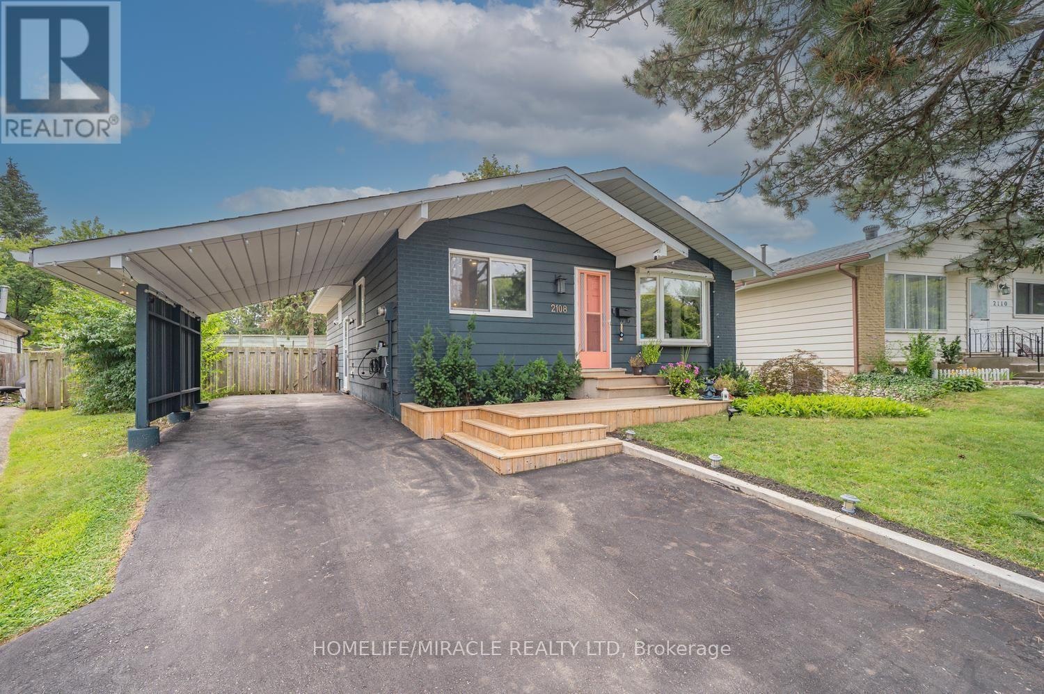 2108 Falmouth Terrace, Burlington, ON, L7P 1X9