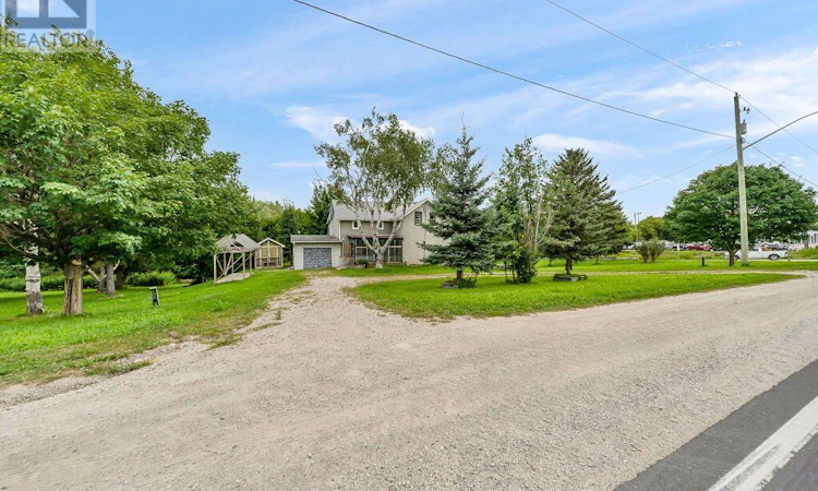 7964 Wellington 109 County Road