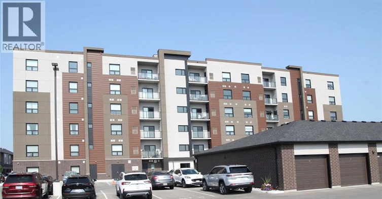 202-728 Brownstone Drive, Lakeshore, ON, N9K 0C4