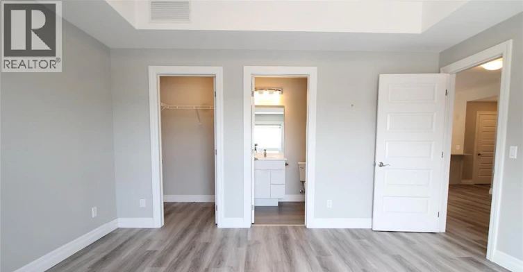 202-728 Brownstone Drive, Lakeshore, ON, N9K 0C4 - 9