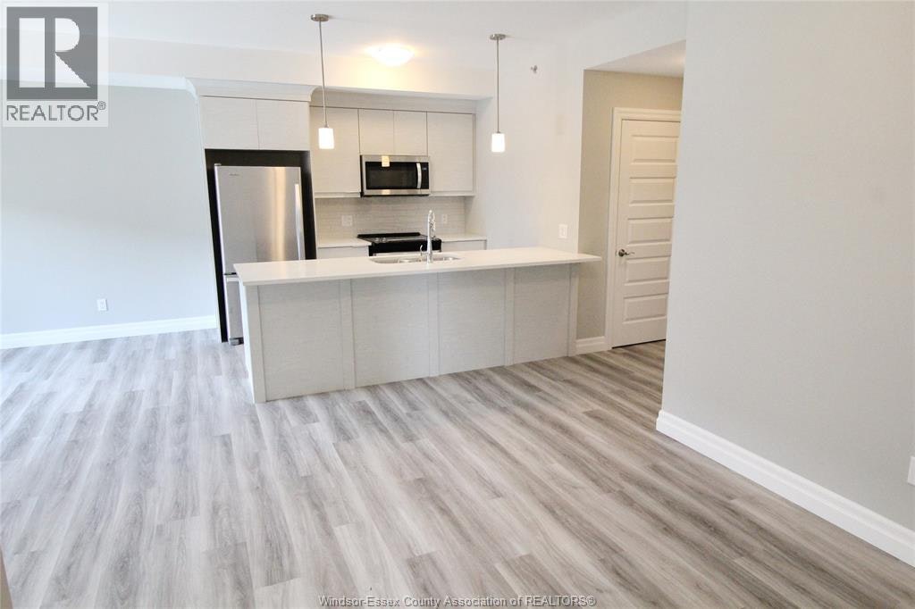 202-728 Brownstone Drive, Lakeshore, ON, N9K 0C4 - 3