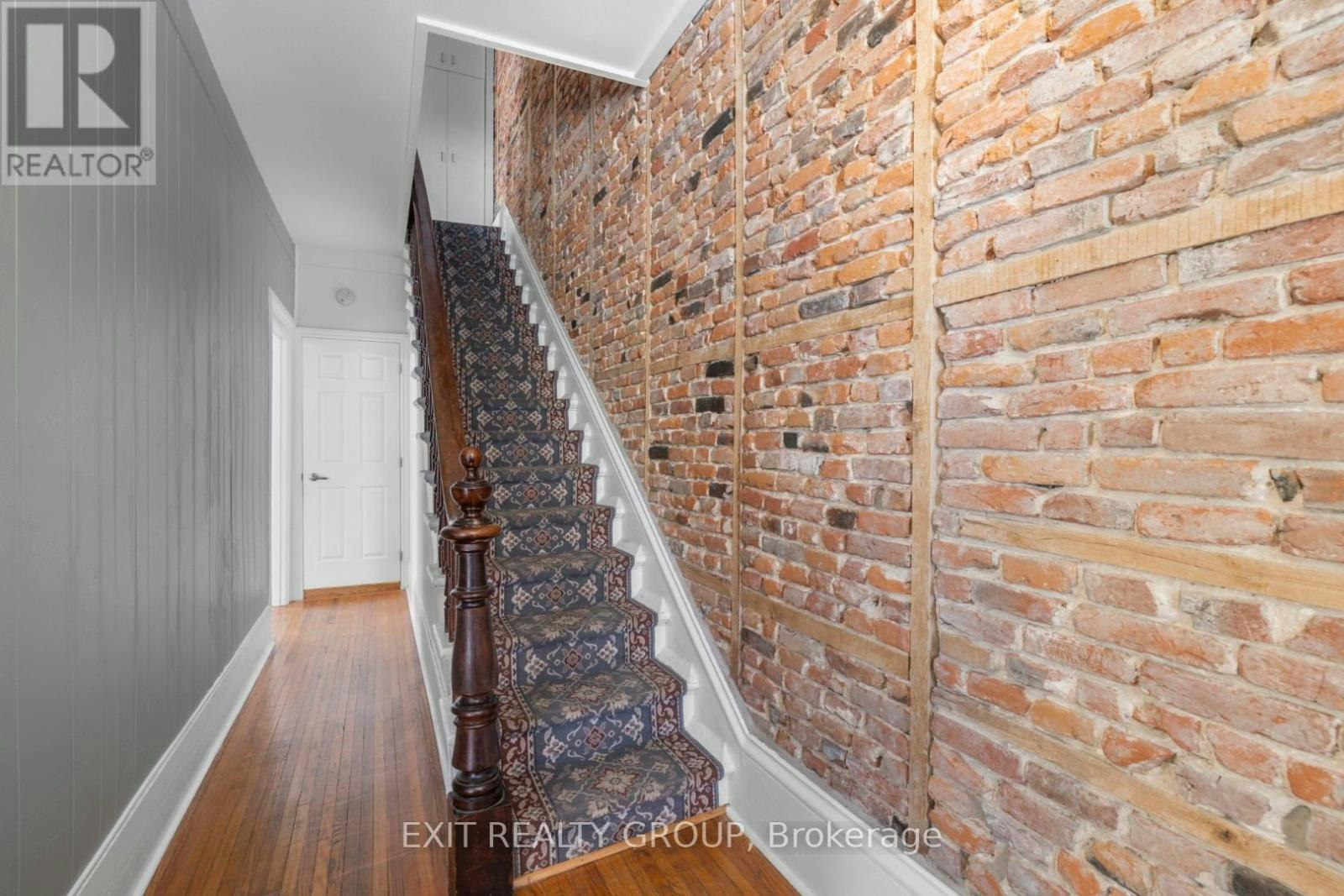 92 Cedar Street, Belleville, ON, K8P 3M4 - 5