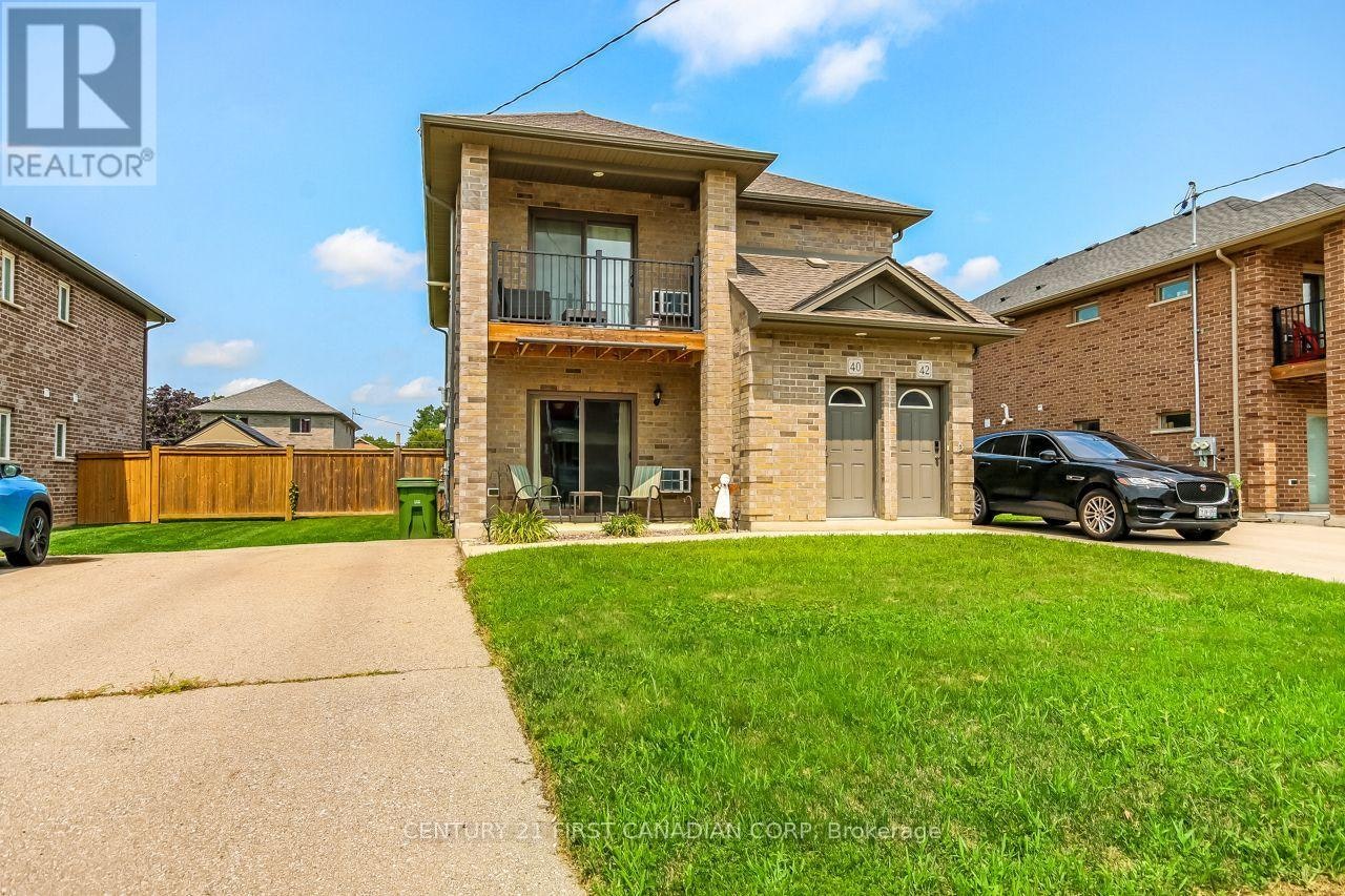 40-42 Locust Street, St. Thomas, ON, N5R 2C1