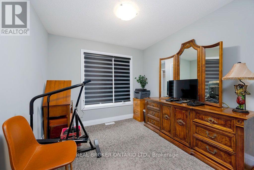 919 Dignity Place, Ottawa, ON, K4A 5R5 - 12