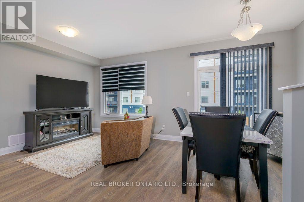 919 Dignity Place, Ottawa, ON, K4A 5R5 - 6