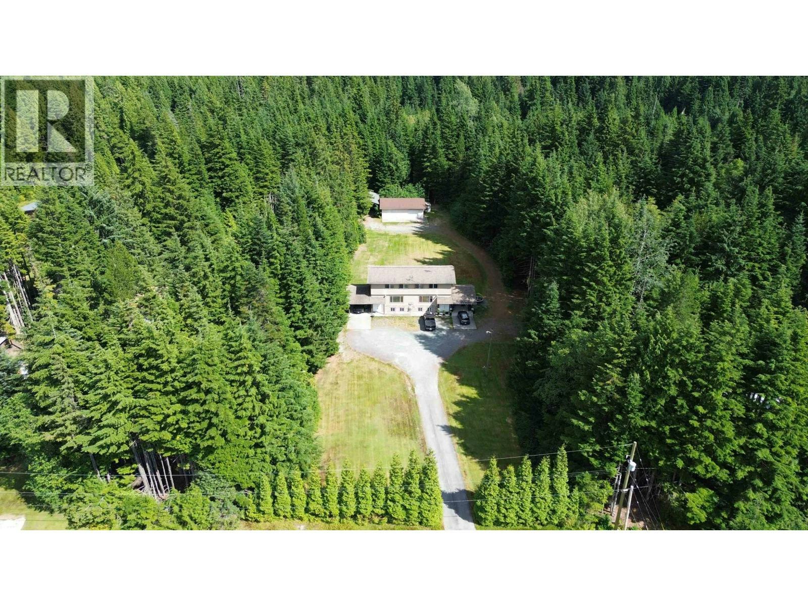 32 Dolly Varden Street, Kitimat, BC, V8C 2K6