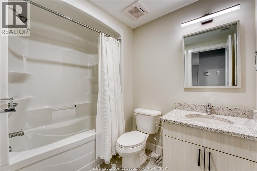 510-2550 Sandwich Pkwy W, Lasalle, ON, N9H 0N4 - 13