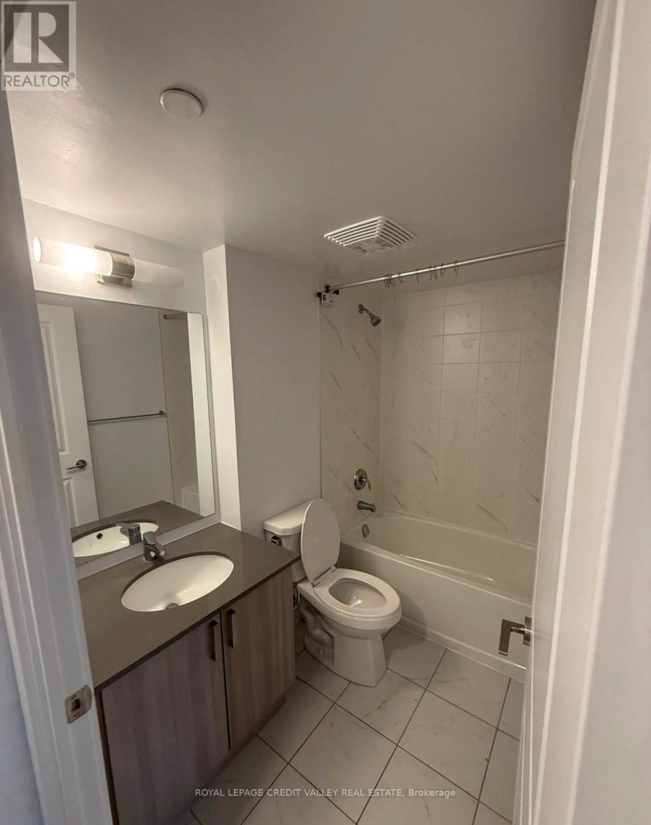 2401-1455 Celebration Drive, Pickering, ON, L1W 0C3 - 7