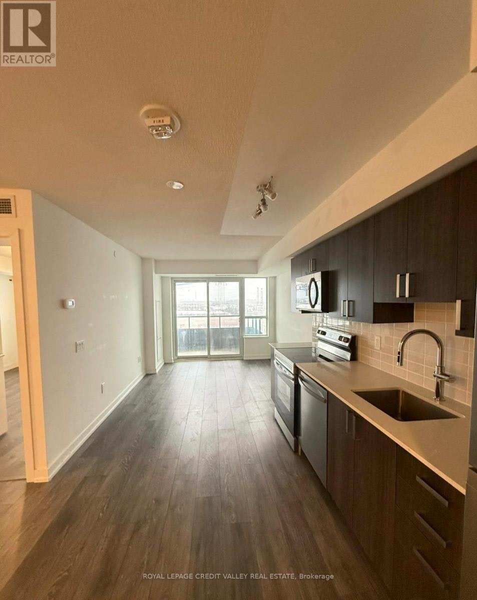 2401-1455 Celebration Drive, Pickering, ON, L1W 0C3 - 2