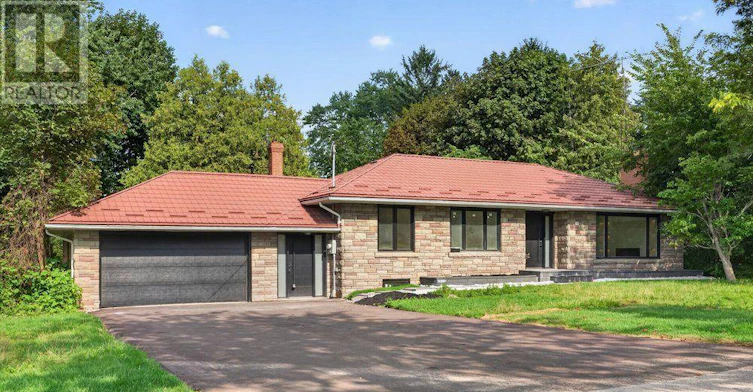 11 Faircroft Boulevard, Toronto, ON, M1N 2W9 - 3