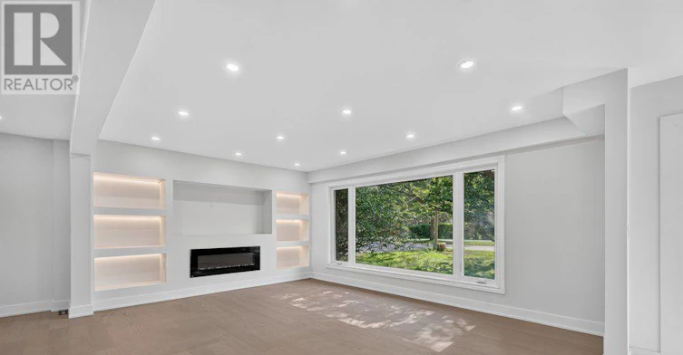 11 Faircroft Boulevard, Toronto, ON, M1N 2W9 - 6
