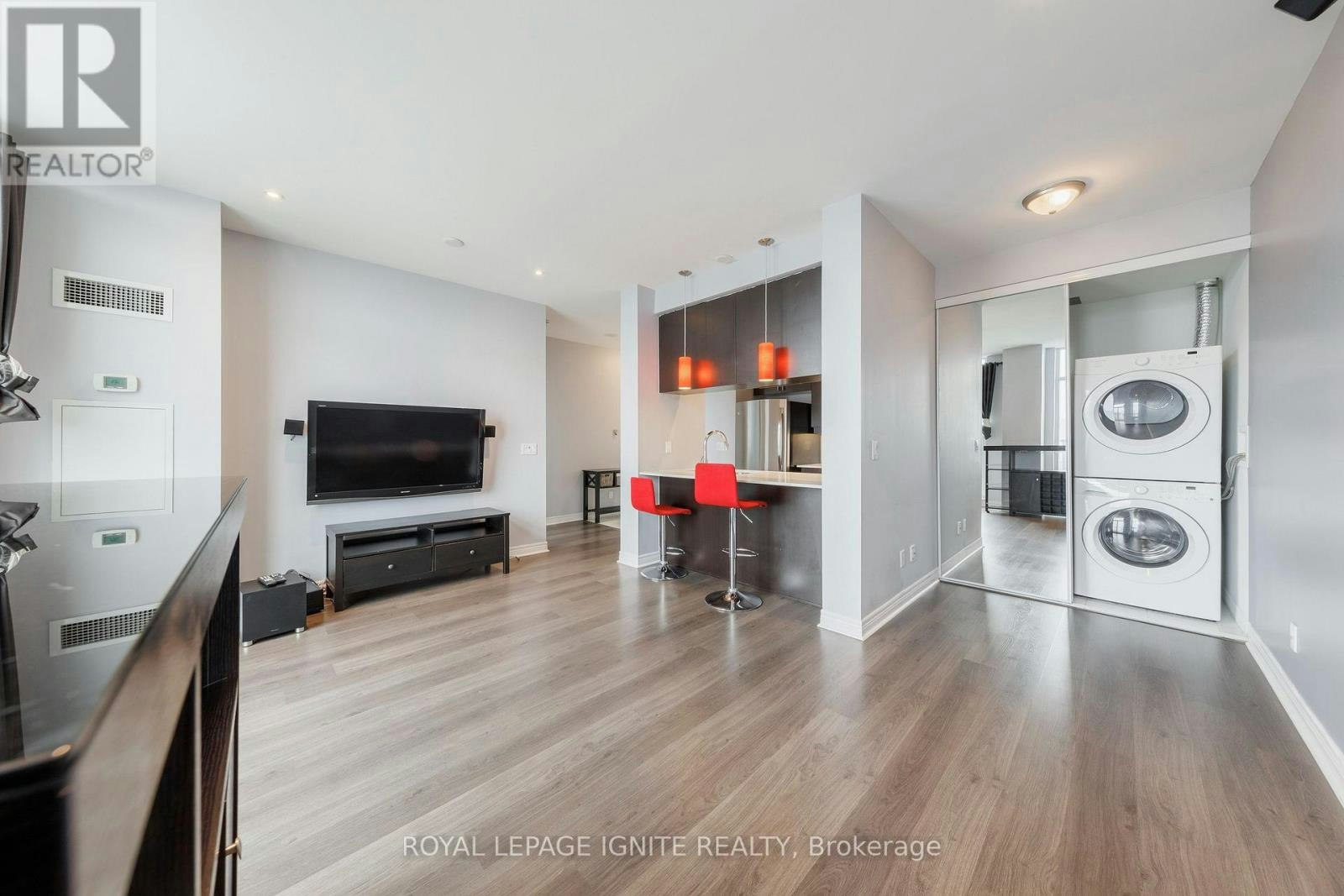 PH04-50 Town Centre Court, Toronto, ON, M1P 0A9 - 9