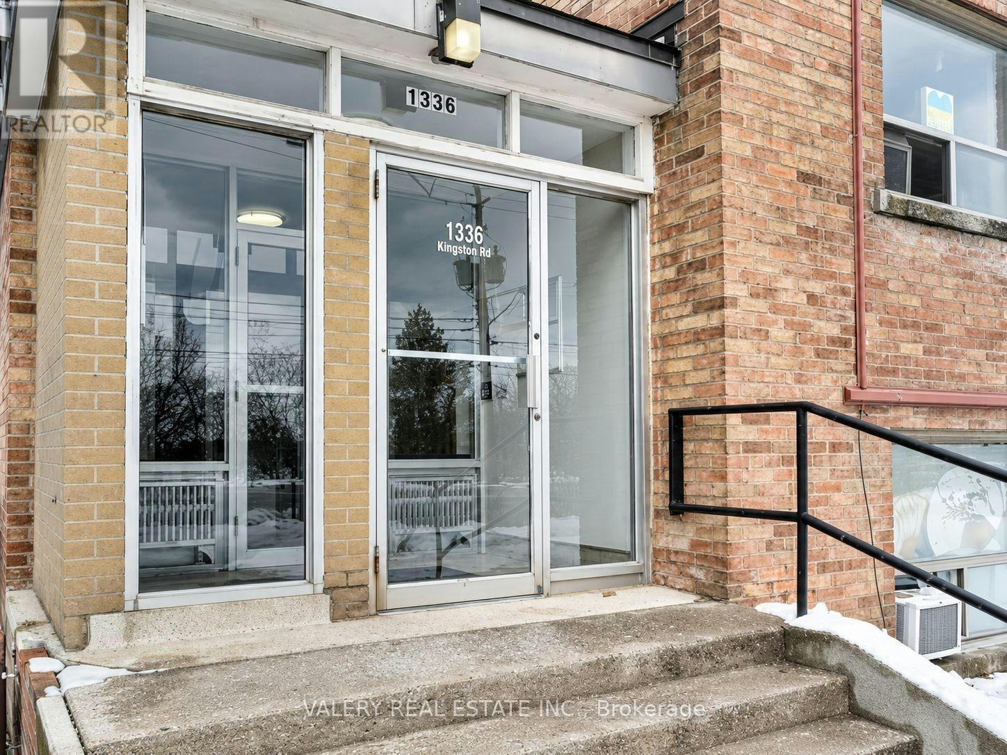 103-1336 Kingston Road, Toronto, ON - 2