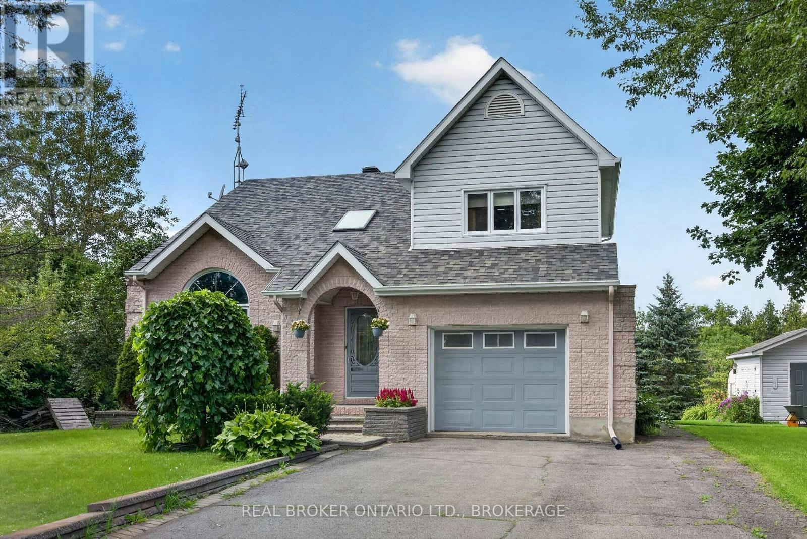 3901 45 County Road, Alexandria, ON, K0C 1A0