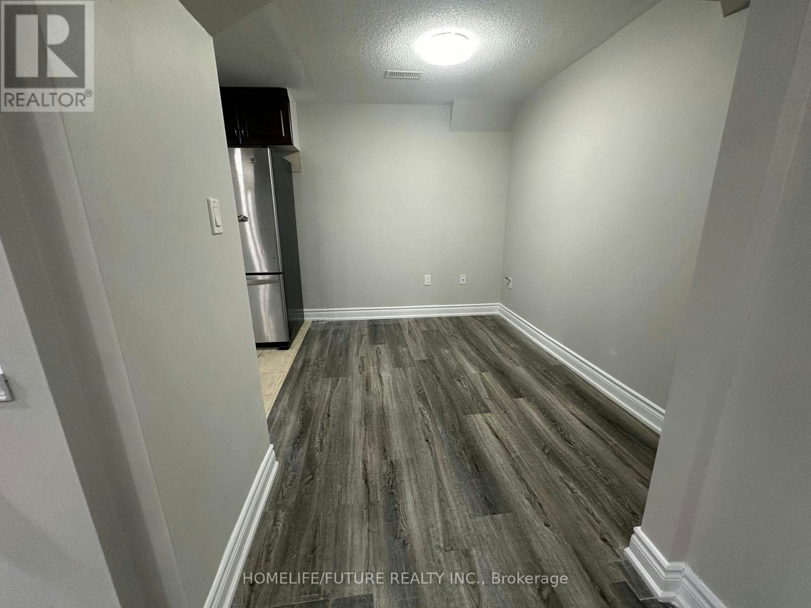 626 Highglen Avenue, Markham, ON, L3S 4P6 - 9
