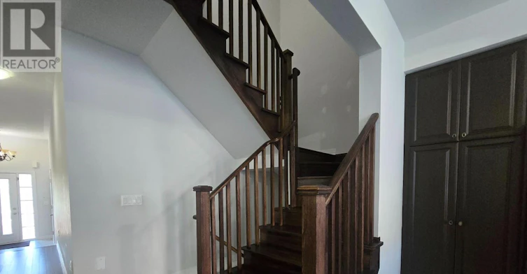 35 Landolfi Way, Bradford West Gwillimbury, ON, L3Z 4L7 - 7