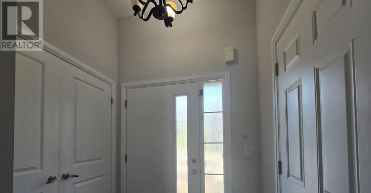 35 Landolfi Way, Bradford West Gwillimbury, ON, L3Z 4L7 - 2