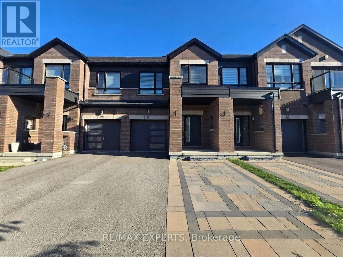 35 Landolfi Way, Bradford West Gwillimbury, ON, L3Z 4L7