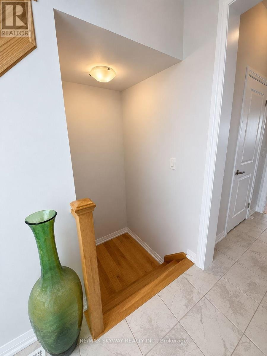 976 Sobeski Avenue, Woodstock, ON, N4T 0N8 - 9