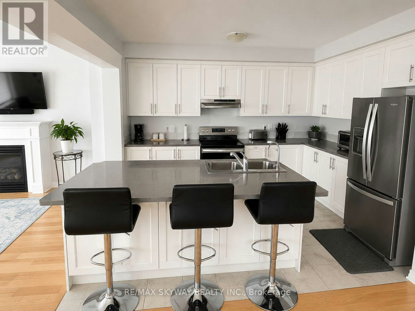 976 Sobeski Avenue, Woodstock, ON, N4T 0N8 - 5