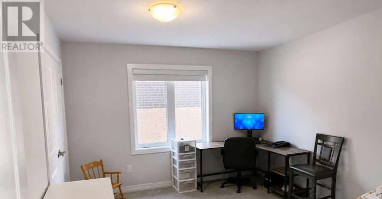 976 Sobeski Avenue, Woodstock, ON, N4T 0N8 - 16