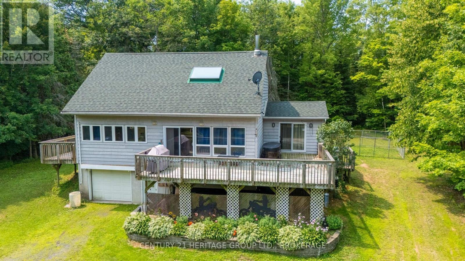 15 Maple View Court, Addington Highlands, ON, K0H 1K0