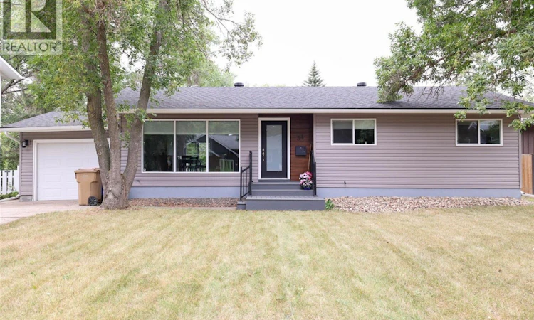 34 Elmwood Place